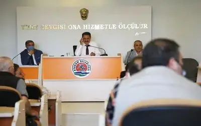 Başkan Deveci: "Kentte demokrasi, ülkede demokrasi”
