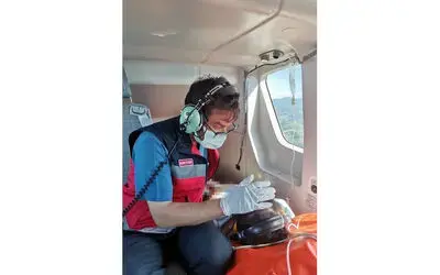 17 yaşındaki kız çocuğu ambulans helikopterle hastaneye yetiştirildi
