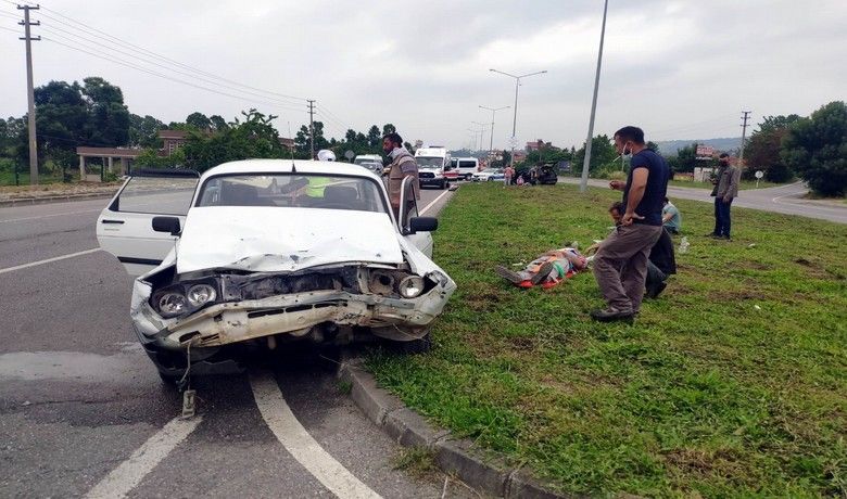 19 Mayıs'ta trafik kazası: 6 yaralı - Samsun’da iki otomobilin çarpışması sonucu meydana gelen trafik kazasında 6 kişi yaralandı.