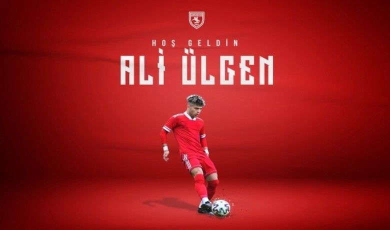 Samsunspor Ali Ülgen’le anlaştı
 - SAMSUN (İHA) – TFF 1. Lig ekiplerinden Samsunspor, son olarak Ankaraspor takımında forma giyen Ali Ülgen ile 4 yıllık prensip anlaşmasına vardığını duyurdu.
