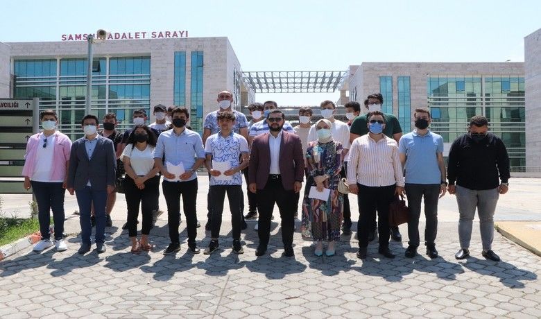 AK Parti’li gençlerdenKılıçdaroğlu’na suç duyurusu - AK Parti Samsun Gençlik Kolları Teşkilatı, CHP Genel Başkanı Kemal Kılıçdaroğlu hakkında suç duyurusunda bulundu.