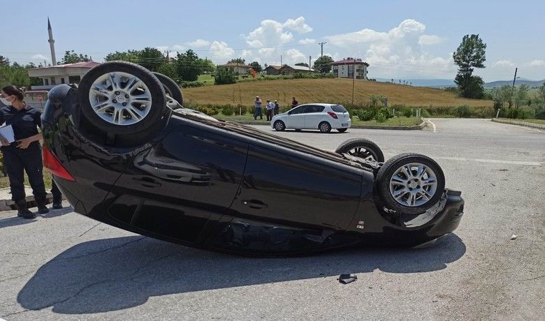 Samsun’da trafik kazası: 2 yaralı - Samsun’da meydana gelen trafik kazasında 2 kişi yaralandı.