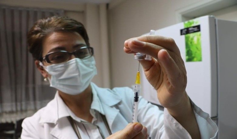 Samsun’da ilçeler arasında yüzde 15’lik aşı farkı
 - Samsun’da yürütülen aşı çalışmalarında ilçelerde arasında yüzde 15’lik bir fark olduğu ortaya çıktı. Yüzde 73,18 ile Yakakent ilk sırada yer alırken, yüzde 58,23 ile Canik sonuncu sırada bulunuyor. Vatandaşlara seslenen İl Sağlık Müdürü Oruç, "Şimdi aşı zamanı" dedi.
