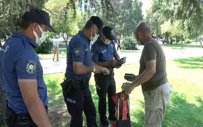 Samsun’da asayiş uygulaması: 2 kişiden kesici alet çıktı
