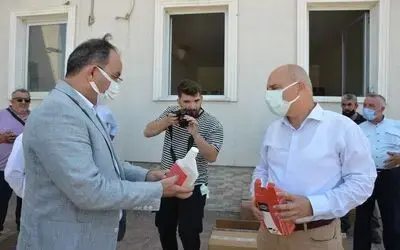 Kene ile mücadele kapsamında büyükbaş hayvanlar için kene ilacı dağıtıldı
