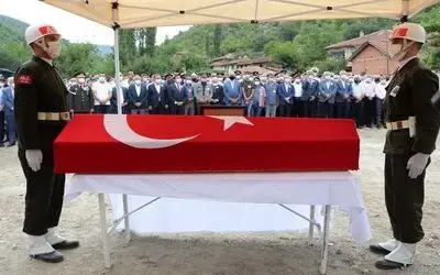Samsunlu Şehit Emrah Arslan son yolculuğuna uğurlandı
