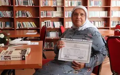 75 yaşında liseden mezun oldu, hedefi hukuk okumak
