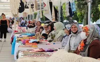 Kadınların pandemi döneminde ürettiği tüm eserler bu sergide
