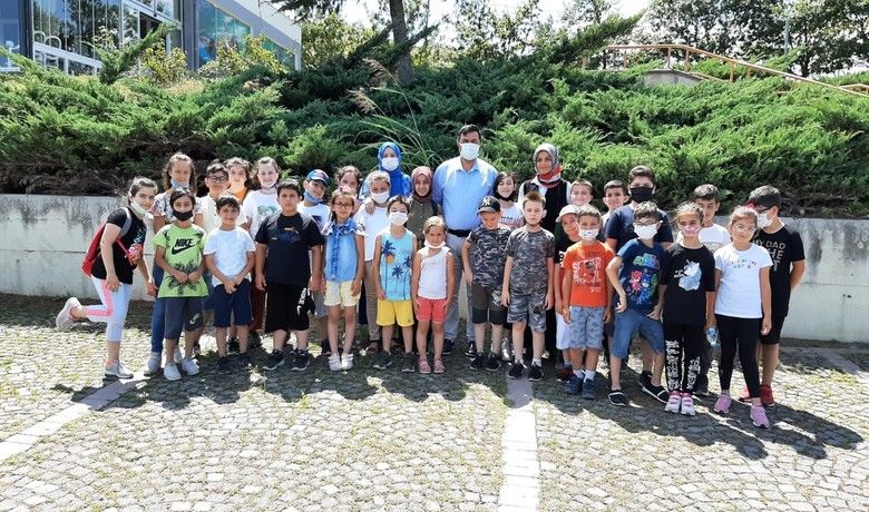 Büyükşehir Kur’an-ı Kerim kursu açtı
 - Samsun Büyükşehir Belediyesi, Kadıköy Mahalle Kültür ve Yaşam Evi’nde Kur’an-ı Kerim kursuna katılan çocuklarla çeşitli etkinlikler düzenledi.