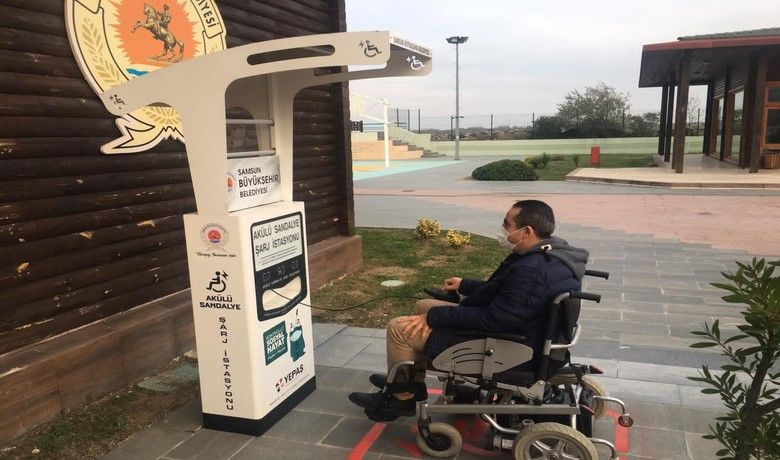 Samsun’da engellilere ücretsiz şarj istasyonları
 - Samsun Büyükşehir Belediyesi, engelli vatandaşların akülü araçları için 9 farklı bölgede şarj cihaz istasyonları kurdu.