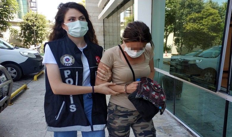 Otogarda uyuşturucuyla yakalandılar
 - Samsun’da 1’i kadın 2 kişi otobüsten indikleri sırada polisin takibi sonucu uyuşturucu maddeyle yakalandı.
