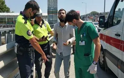 Motosiklet sürücüsü kazada yaralandı
