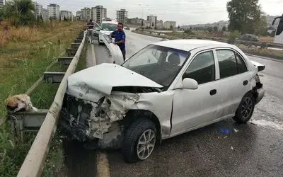 Samsun’da otomobil bariyere çarptı: 1 yaralı
