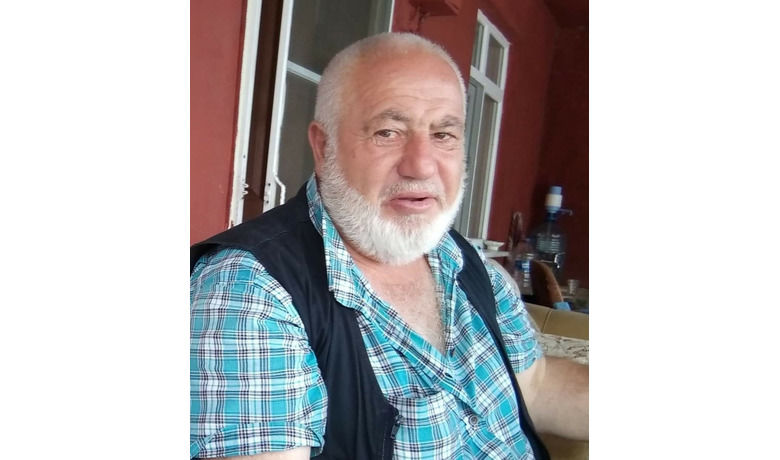 19 Mayıs'ta eczaneye ilaçalmaya giderken kazada hayatını kaybetti - Samsun’da eczaneye ilaç almaya giderken otomobilin çarptığı yaşlı adam hayatını kaybetti.