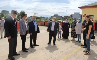 Çarşamba’da ’çocuklar okula, veliler aşıya’
