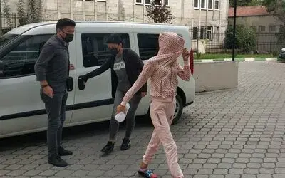 Kadın hırsızlar emniyet müdürünün evinden 80 bin lira çaldı
