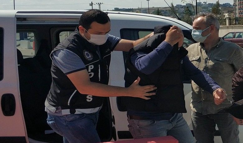 Uyuşturucu ticaretinden tutuklandı
 - Samsun’da uyuşturucu ticaretinden gözaltına alınan bir kişi çıkarıldığı mahkemece tutuklandı.