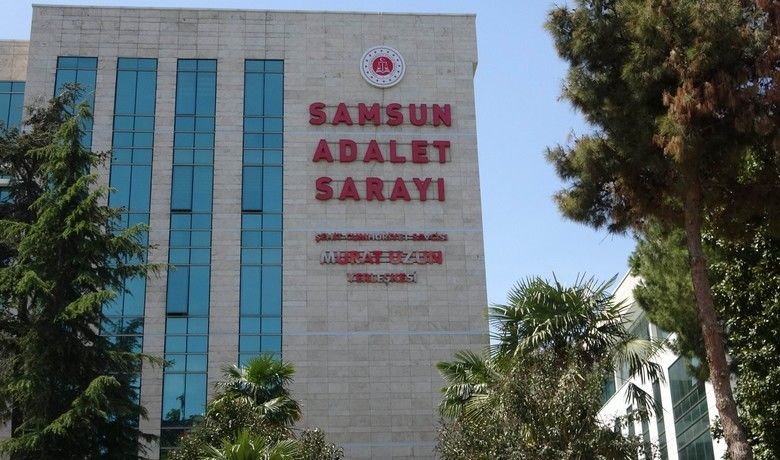 Rüşvetten tutuklanan daire başkanının12 yıla kadar hapsi istendi - Samsun’da rüşvet aldığı iddiasıyla tutuklanan Mali Hizmetler Daire Başkanı Bahattin K. ile rüşvet verdiği iddia edilen müteahhidin 4 yıldan 12 yıla kadar hapis cezası istemiyle haklarında dava açıldı.