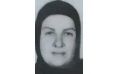 Kanser hastası kadın silahla kendini vurdu

