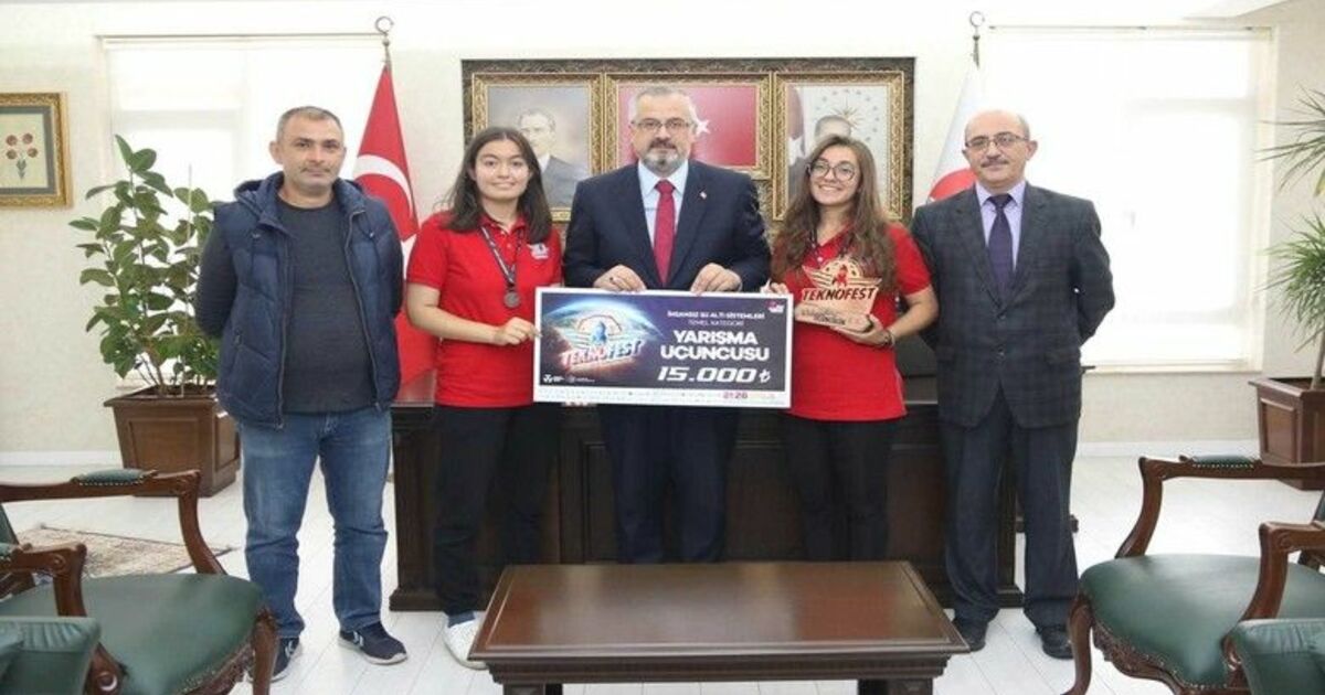 Başkan Kılıç’tan Bafra’nın gururlarına altın