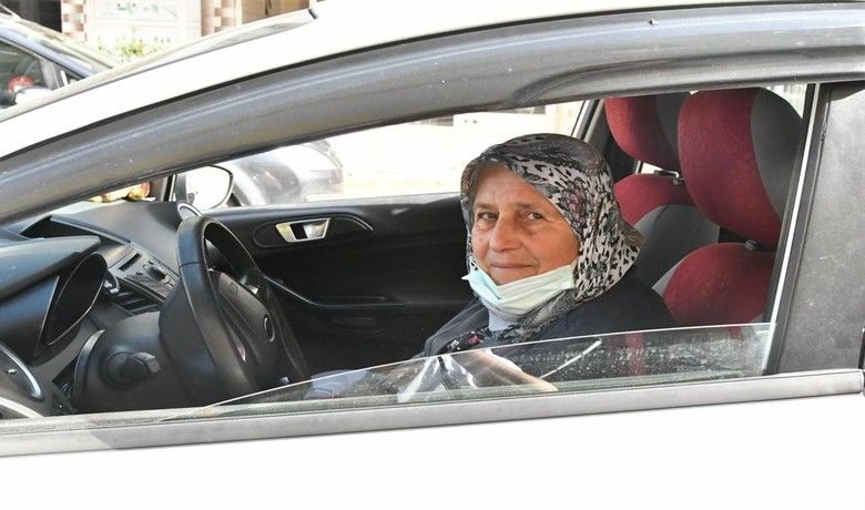 Alaçam’da konforlu yol sevinci - Samsun’un Alaçam ilçesinde trafiğin en yoğun olduğu Bafra Caddesi, Büyükşehir Belediyesi’nin altyapı yatırımıyla yenilendi.