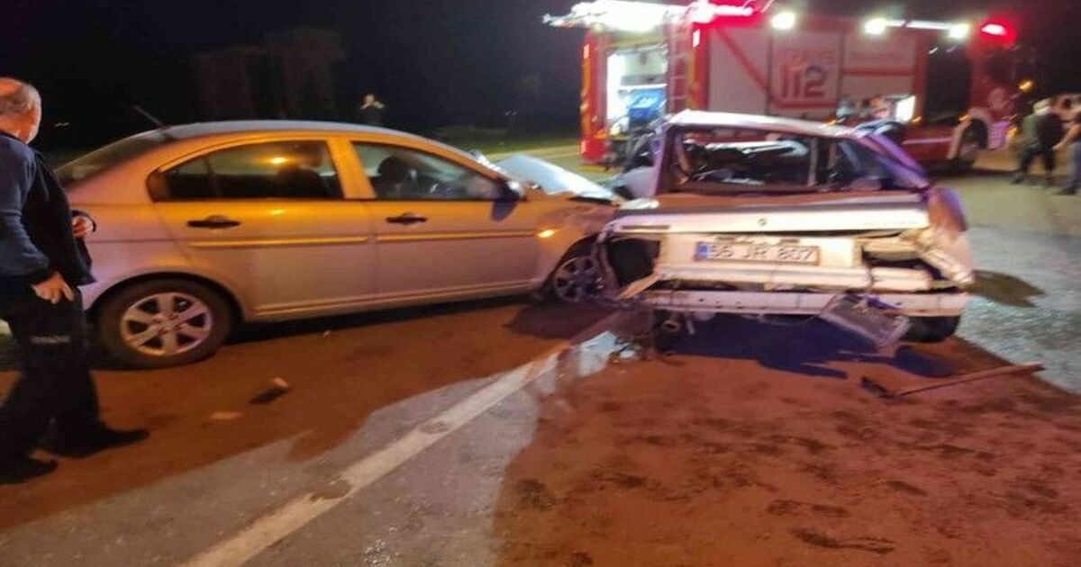 Bafra’da iki otomobil çarpıştı: 6 yaralı