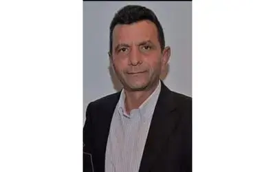 Dolmuş şoförü durakta ölü bulundu
