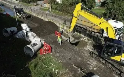 19 Mayıs Sanayi Sitesi’nde yağmur suyu hattı çalışması
