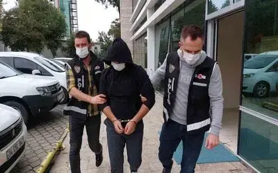 "Hukuk fakültesi bitirip savcı oldum" diye ailesini kandıran genç sahte savcı kimliği kullanınca tutuklandı
