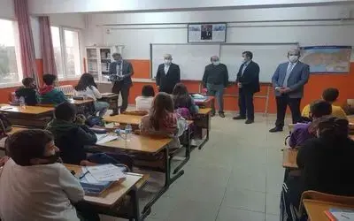 4 ilçede 10 bin 500 öğrenciye sıcak aş

