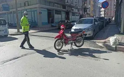 Otomobil ile motosiklet çarpıştı: 1 yaralı
