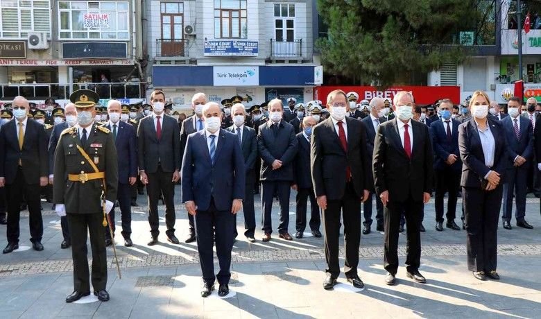 Samsun’da Cumhuriyet Bayramı etkinlikleri
 - SAMSUN (İHA) – Samsun’da 29 Ekim Cumhuriyet Bayramı etkinlikleri kapsamında Atatürk Anıtı’nda tören düzenlendi.