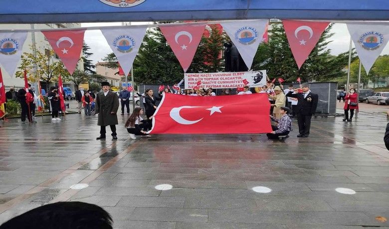 Alaçam’da Cumhuriyet Bayramı kutlandı
 - Cumhuriyet’in ilanının 98. yıl dönümünü Samsun’un Alaçam ilçesinde çeşitli etkinliklerle kutlandı.