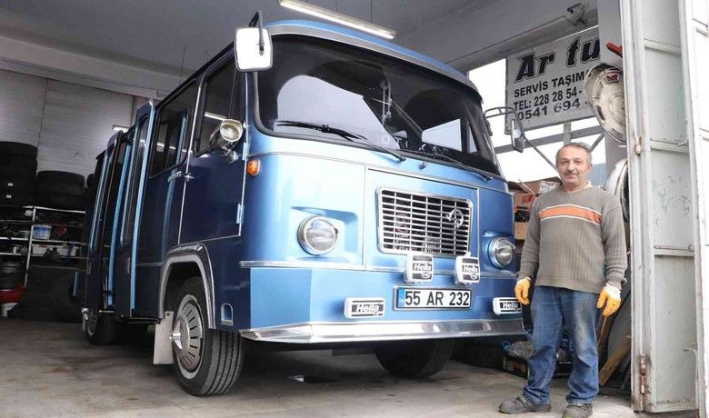 Nostaljik minibüslere ikincibaharı yaşatıyor, telefonları susmuyor - Samsun’da 40 yıllık karoserci olan 53 yaşındaki Mahmut Şahin, eski atıl durumdaki minibüsleri tamir ederek  film sektörüne kazandırıyor.