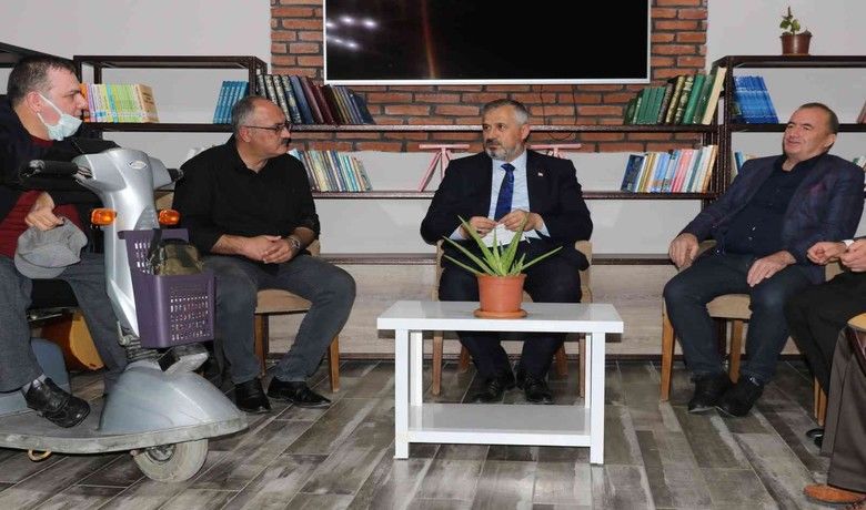 "Engelim, Sanatıma Engel Değil" kursları başladı - Bafra Belediye Başkanı Hamit Kılıç, “Engelim, Sanata Engel Değil” projesi kapsamında hayata geçirilen bağlama kursunun açılışını gerçekleştirdi.