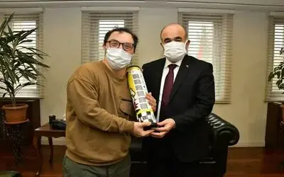 Vali Dağlı’dan down senromlu çocuklara destek
