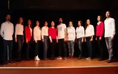 Öğretmenler Günü’nde öğretmenlerden anlamlı şarkı
