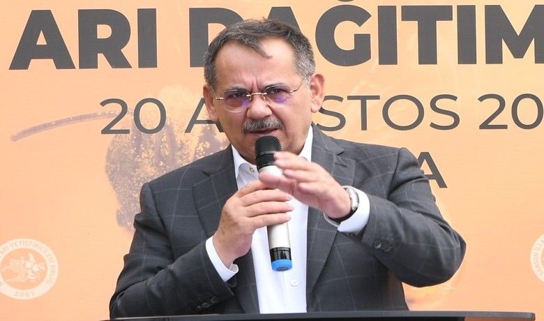 Samsun’da arıcılık gelişiyor: 332arıcıya 1000 ana arı desteği - Samsun Büyükşehir Belediyesi, ’Kendi Ana Arını Kendin Yetiştir Projesi’ kapsamında sertifikalı ustalık belgesi alan 332 arıcıya toplam 1000 ana arı desteği verdi.