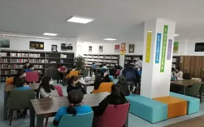Tekkeköy İlçe Halk Kütüphanesi yenilenen yüzüyle ilgi görüyor
