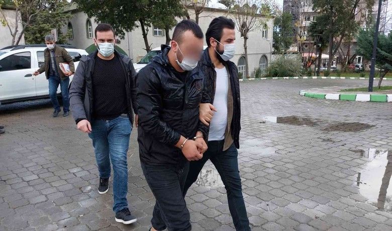 Silahla yaralama şüphelisi yakalandı
 - Samsun’da bir kişiyi tüfekle yaraladığı iddia edilen şahıs polis tarafından gözaltına alındı.