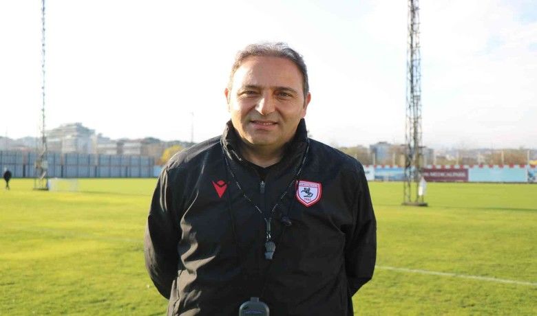 Fuat Çapa: “Şampiyonlukyarışının içinde olmak istiyoruz” - Samsunspor Teknik Direktörü Fuat Çapa, şampiyonluk yarışının içinde olmak istediklerini söyledi.
