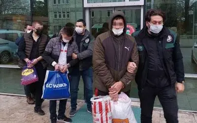 Samsun’da sokak satıcılarına uyuşturucu operasyonunda 3 kişi tutuklandı
