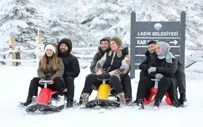 Akdağ’dan kartpostallık kar manzaraları
