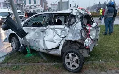 Samsun’da tır otomobile çarptı: 1 ölü, 4 yaralı
