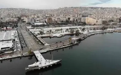 Beyaz örtüyle kaplanan Samsun havadan görüntülendi
