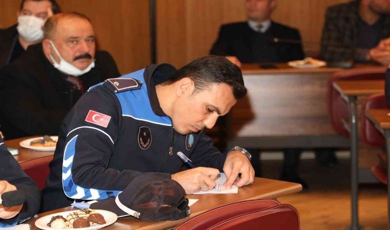 Zabıtaya fahiş fiyatve stokçuluk denetimi semineri - Samsun Büyükşehir Belediyesi Zabıta Dairesi Başkanlığı ev sahipliğinde zabıtaya fahiş fiyat ve stokçuluk denetimi seminer düzenlendi.