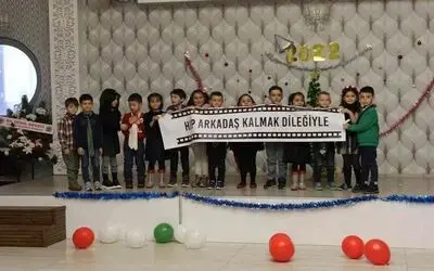 Miniklerin yeni yıl coşkusu
