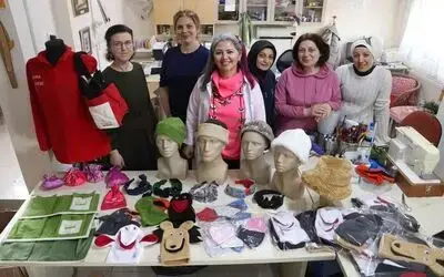 Kadın usta öğreticilerden üretime katkı
