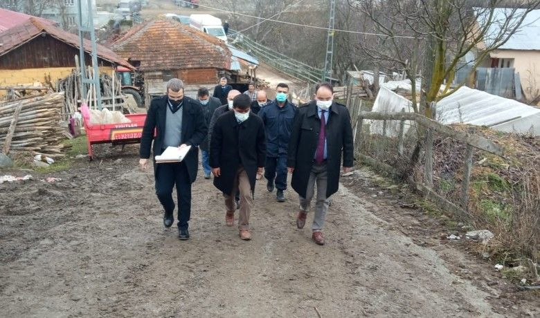 Kaymakam Ertürkmen: "Bafra’nın tümüneeşit hizmet anlayışla çalışıyoruz" - Samsun Bafra İlçe Kaymakamı Cevdet Ertürkmen, vatandaşla buluşma kapsamında kırsal mahalle ziyaretlerini sürdürüyor.