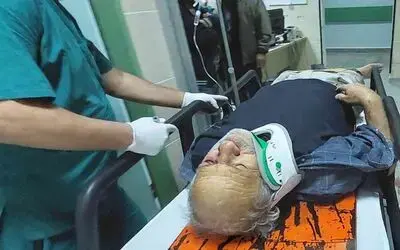 İnşaattan düşen yaşlı adam ölümden döndü
